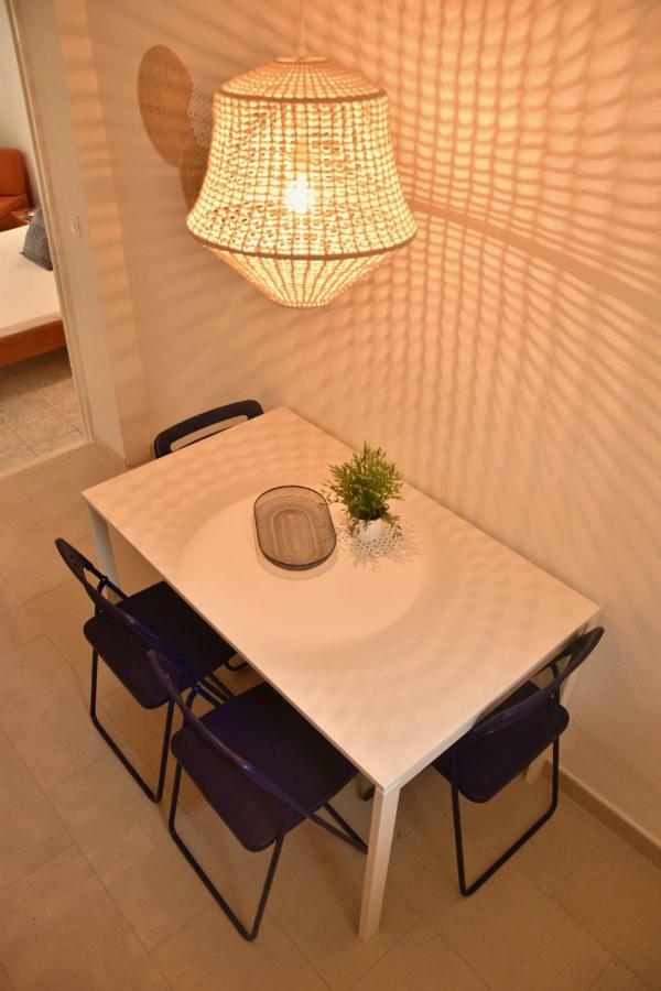 Apartments Off Supetar Bagian luar foto